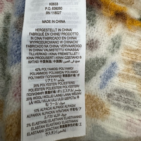 NWT Boden Wool Alpaca Floral Puff Sleeve Button Up Cardigan Sweater Size Large - Picture 10 of 12